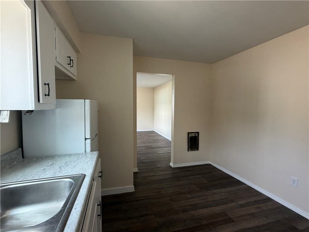 202 Meldon Ave #4 - Photo 5 of 11