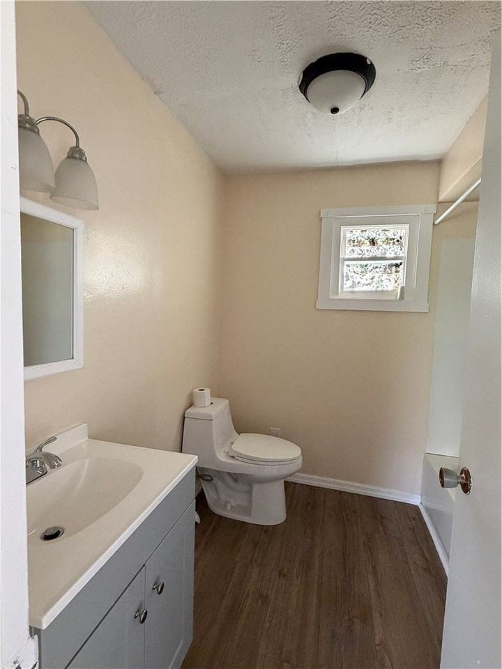 202 Meldon Ave #4 - Photo 7 of 11