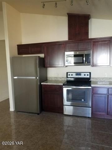 211 E Flower St #1 - Photo 2 of 8