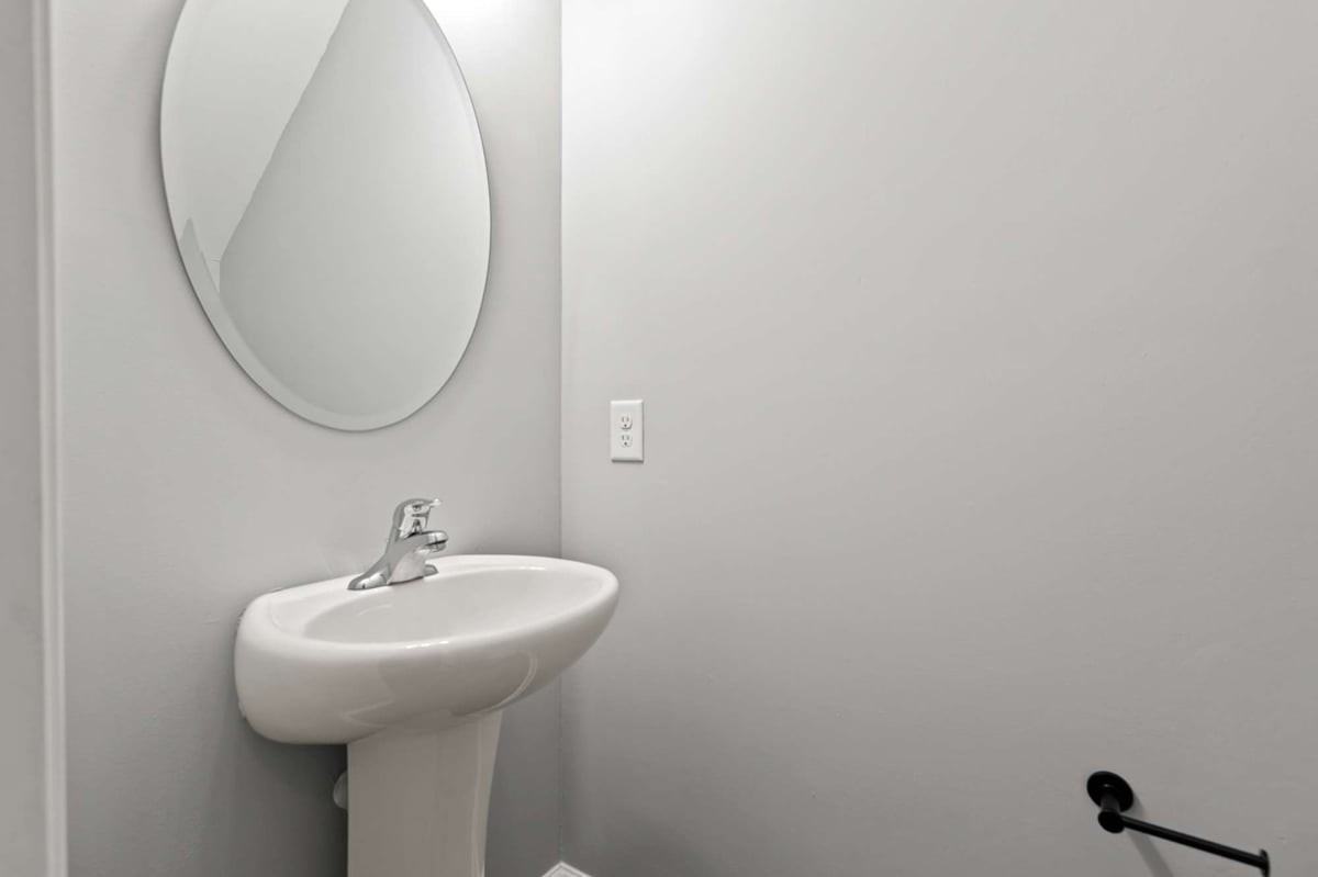 526 Truman Dr - Photo 3 of 34