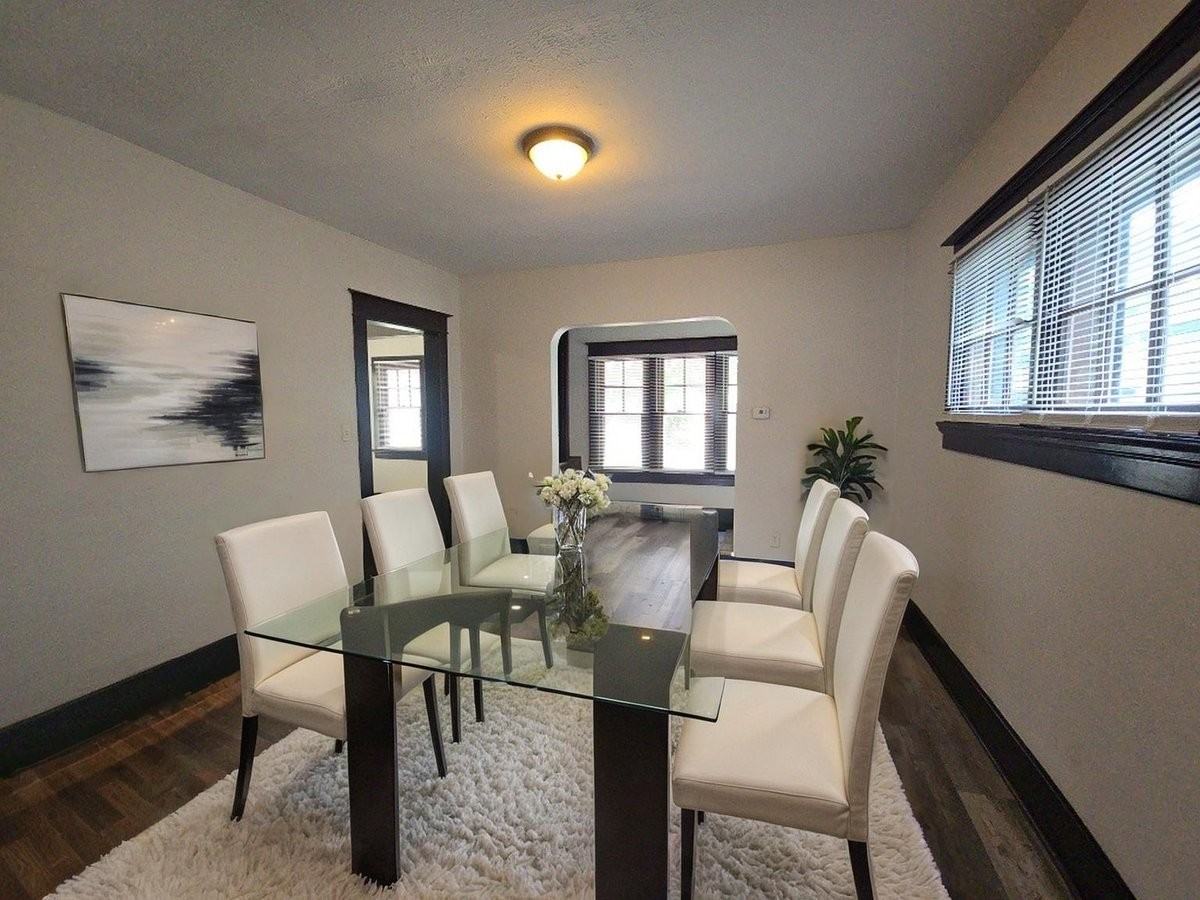325 Knecht Dr - Photo 6 of 20