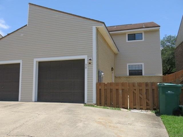 30A 10th St - Photo 2 of 17