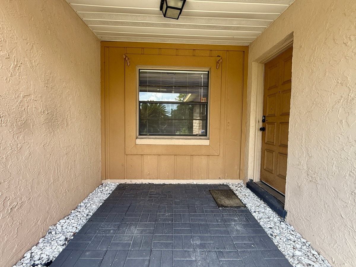 914 Little Bend Rd - Photo 4 of 50