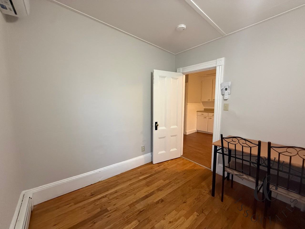 4 Sherman St #3 - Photo 5 of 17