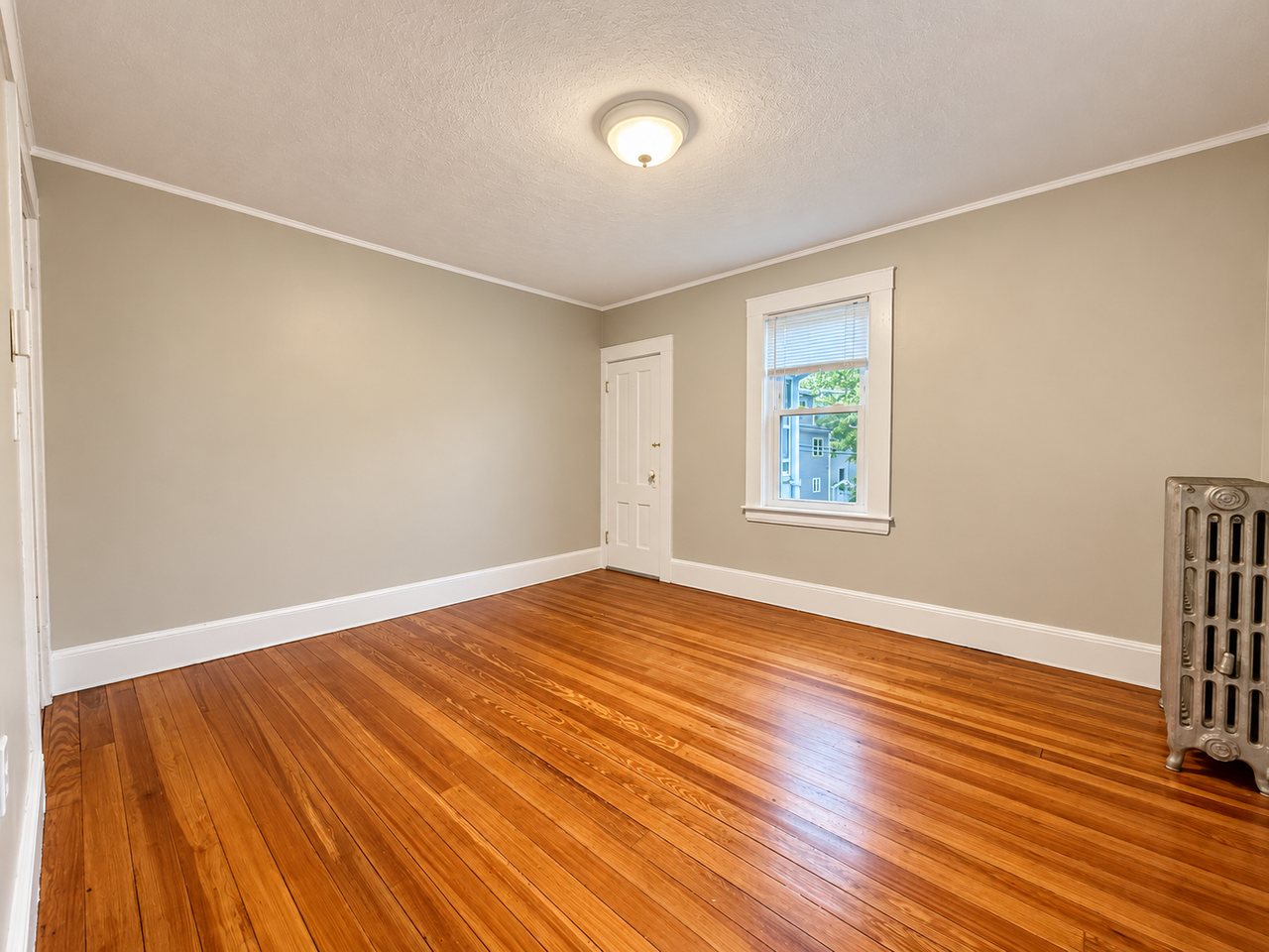 50 Grant Ave #2 - Photo 4 of 11