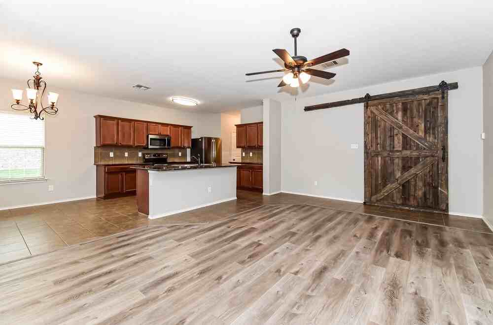 1321 Waco Turner - Photo 6 of 17