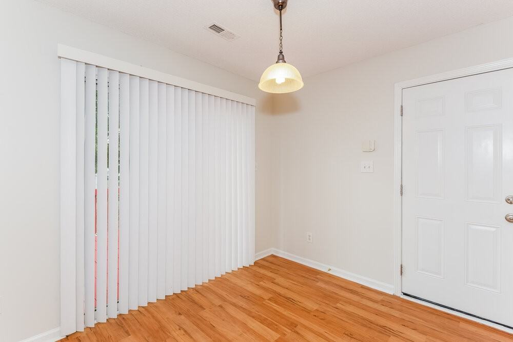 13814 Pilcher Dr - Photo 6 of 19