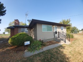 featured image of 816 E Hwy