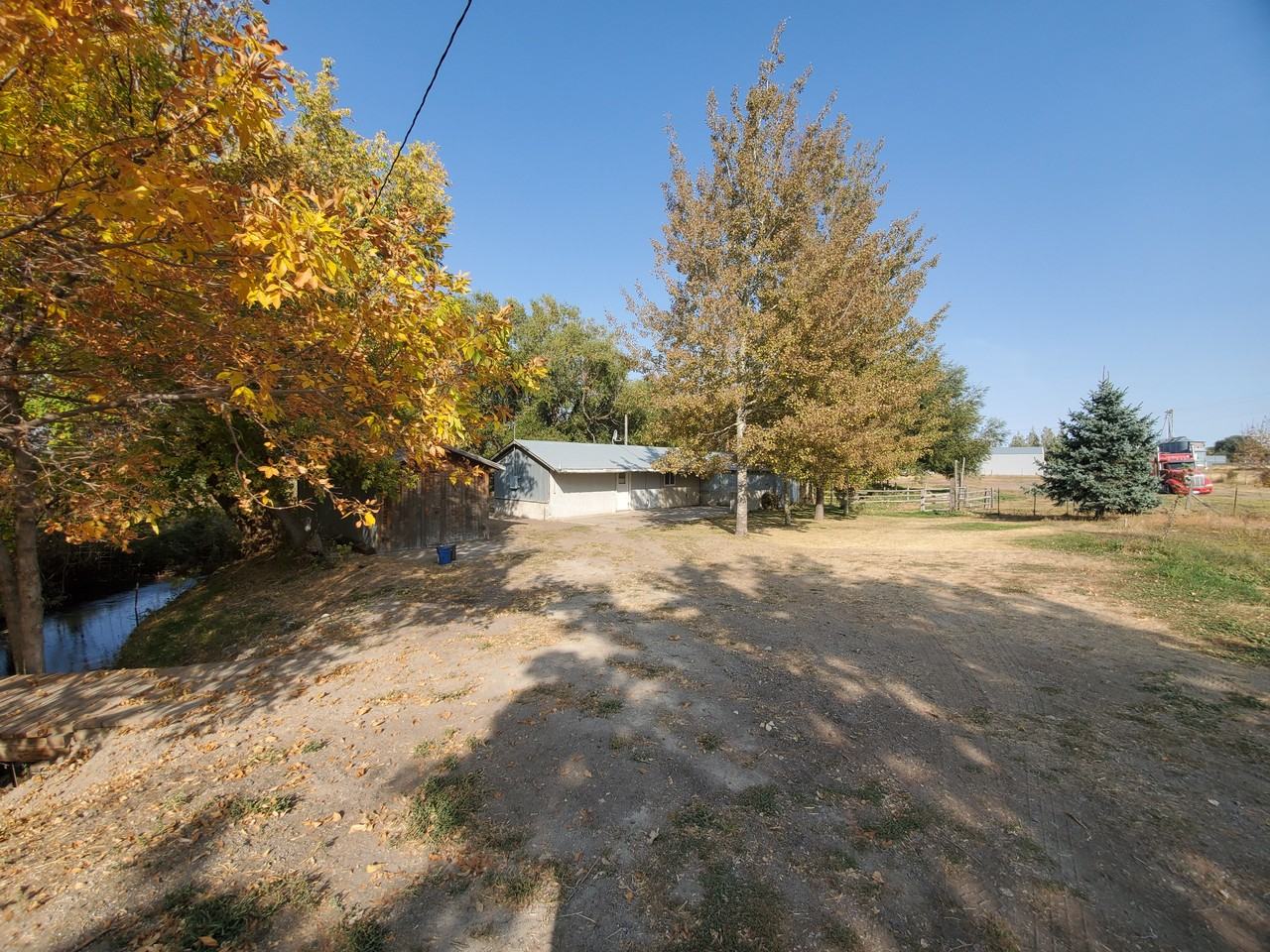 816 E Hwy - Photo 5 of 12