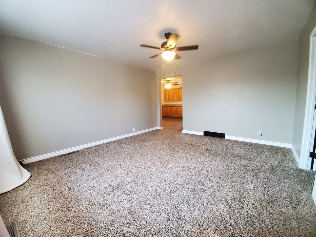 816 E Hwy - Photo 7 of 12