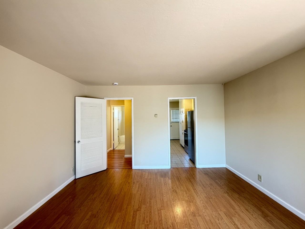3530 Alden Way #4 - Photo 3 of 26