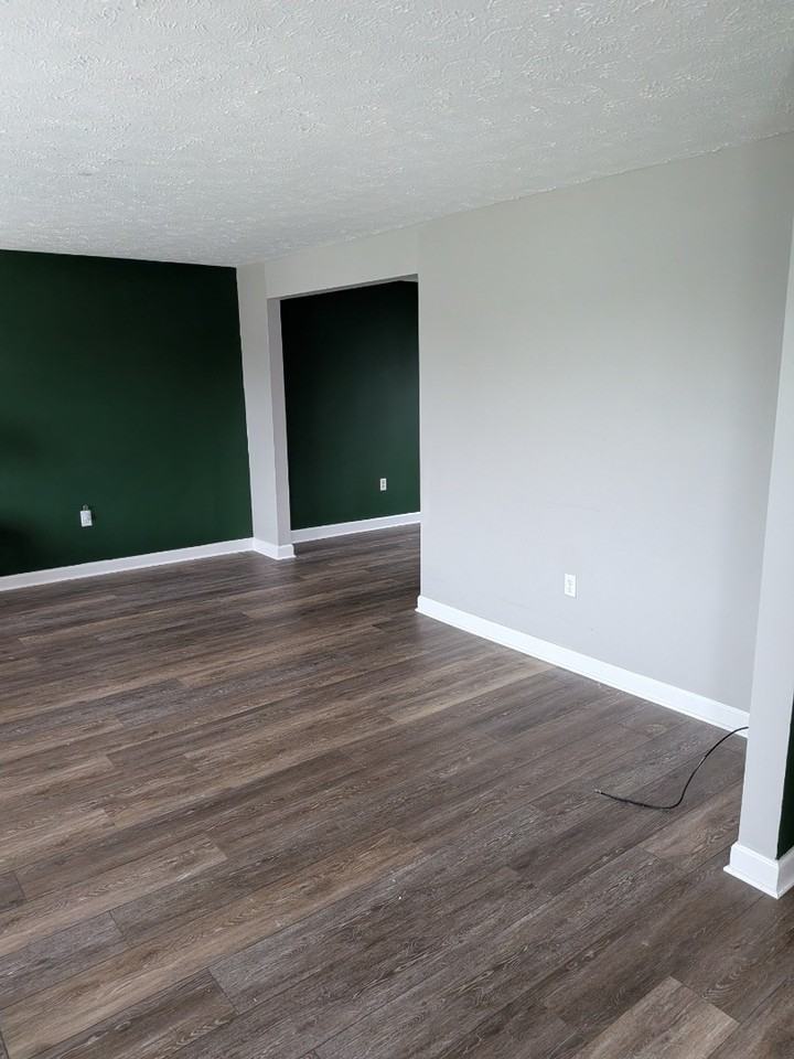 114 Briar Path - Photo 2 of 14