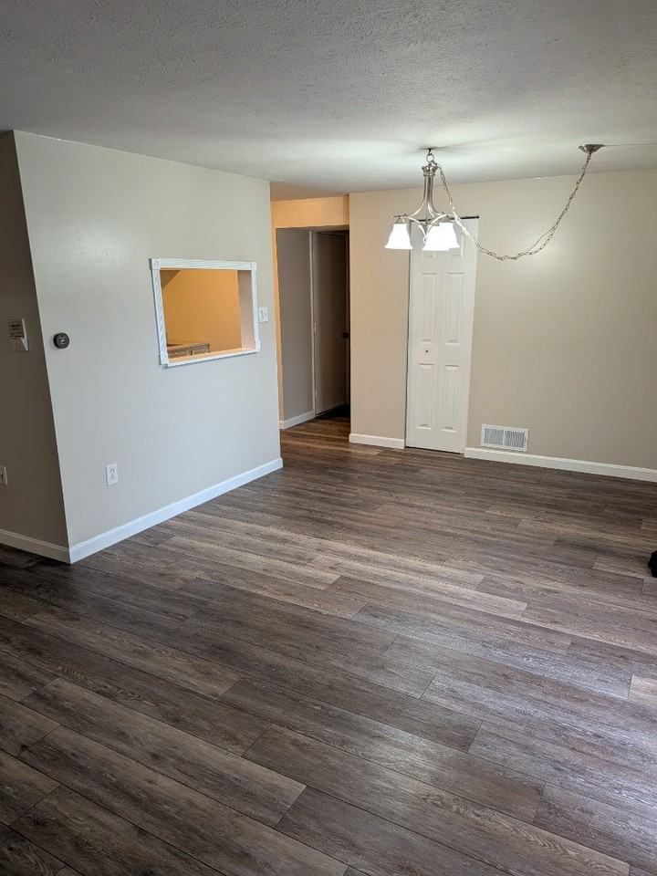 27610 Evergreen Run - Photo 4 of 9