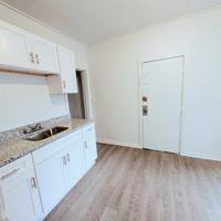 featured image of 24 Coomes St #3R