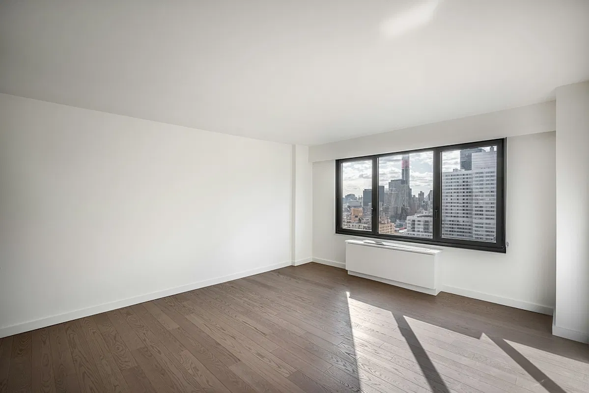 220 East 72nd Street #27-F1 - Photo 4 of 18