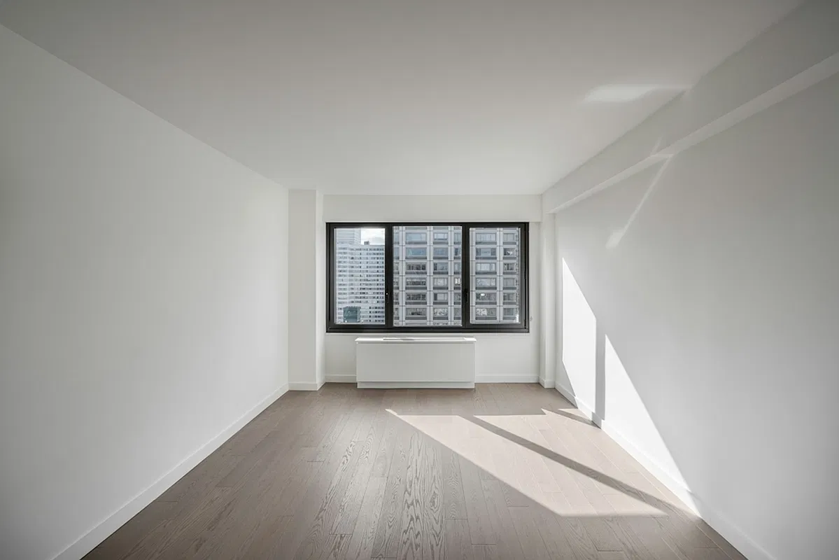 220 East 72nd Street #27-F1 - Photo 6 of 18