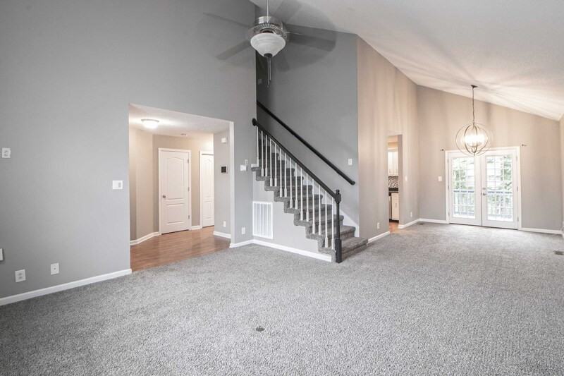 1335 Abigail Ct - Photo 3 of 31
