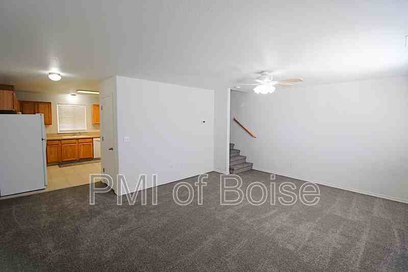 1059 E Iowa Ave #2 - Photo 2 of 16