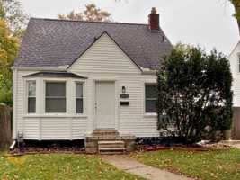 featured image of 19757 Elkhart St