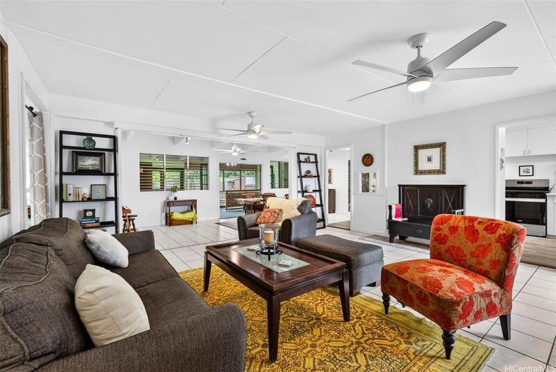 821 Kainui Dr - Photo 4 of 10