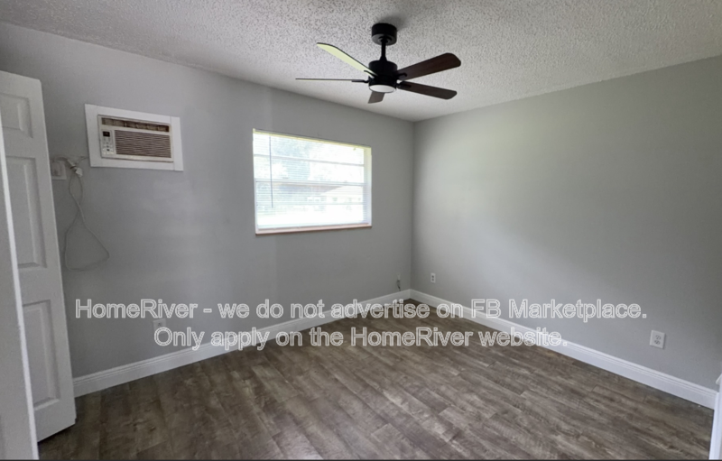 7589 Sw 27th Ave #2 - Photo 4 of 7