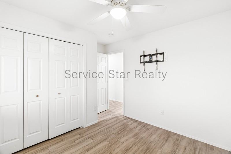1113 W Oakland St - Photo 6 of 31