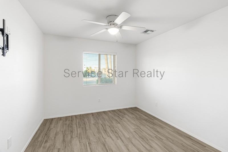 1113 W Oakland St - Photo 7 of 31