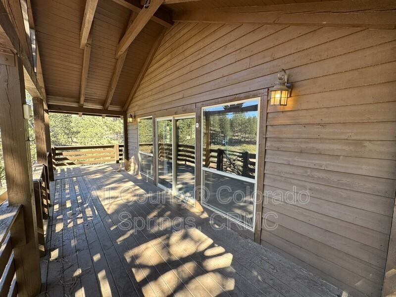 14515 Columbine Cir - Photo 3 of 28