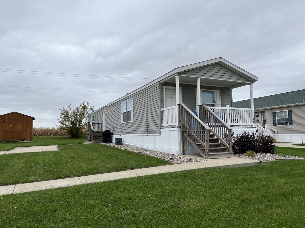 18 Drake Ln - Photo 2 of 14