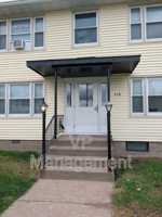 featured image of 418 23rd St #4