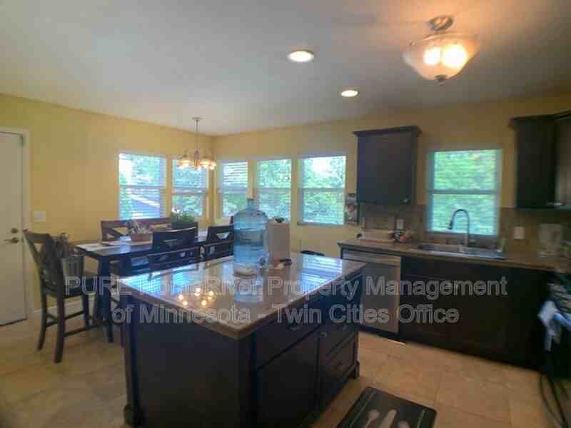 4160 Kentucky Ave N - Photo 7 of 30