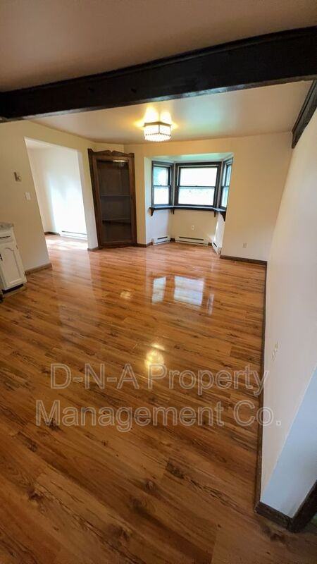 2157 Shafer Rd #201 - Photo 3 of 9