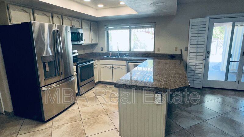 7740 S Terrace Rd - Photo 2 of 31