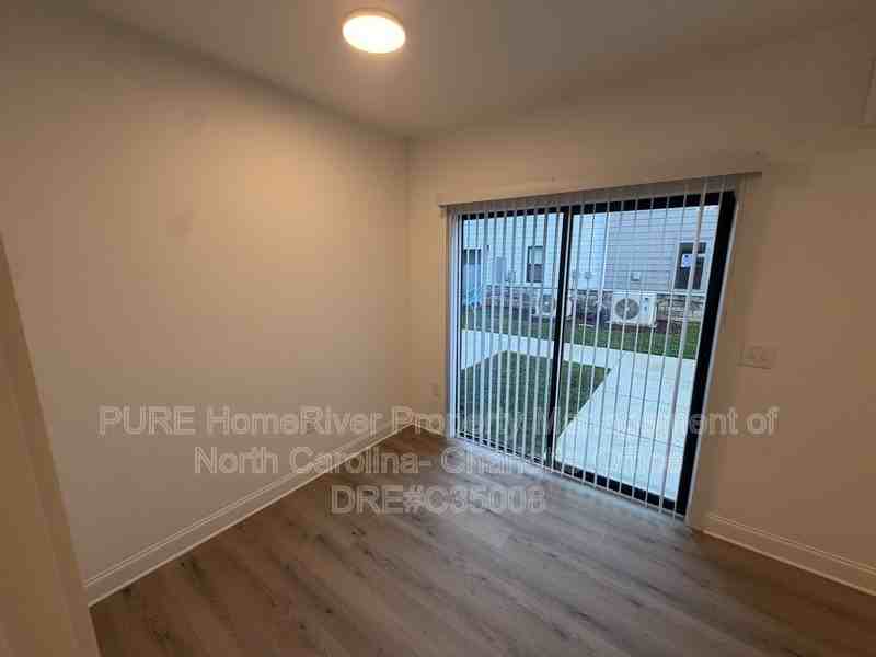2114 Bombay Way - Photo 7 of 36