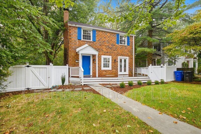 10007 Big Rock Rd - Photo 2 of 48