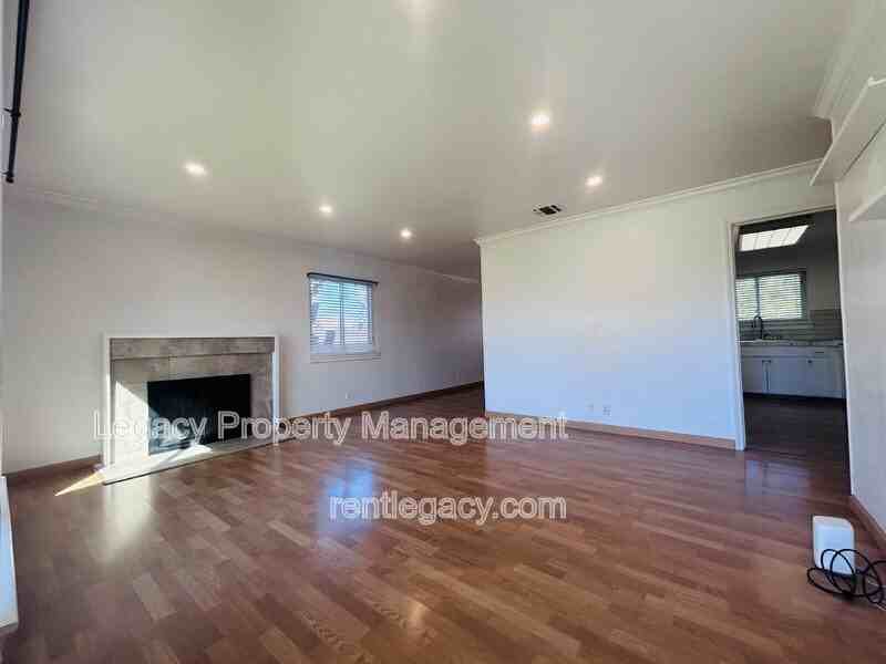 5553 Indiana Dr - Photo 4 of 26