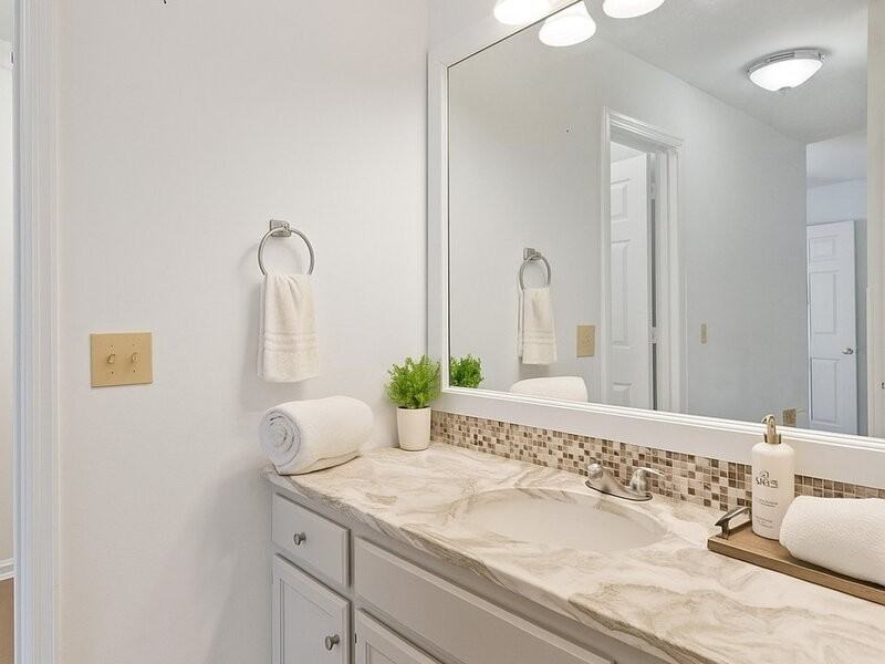 474 S Main St - Photo 6 of 29