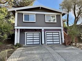 featured image of 4 Woods St