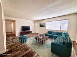featured image of 25530 Oak St