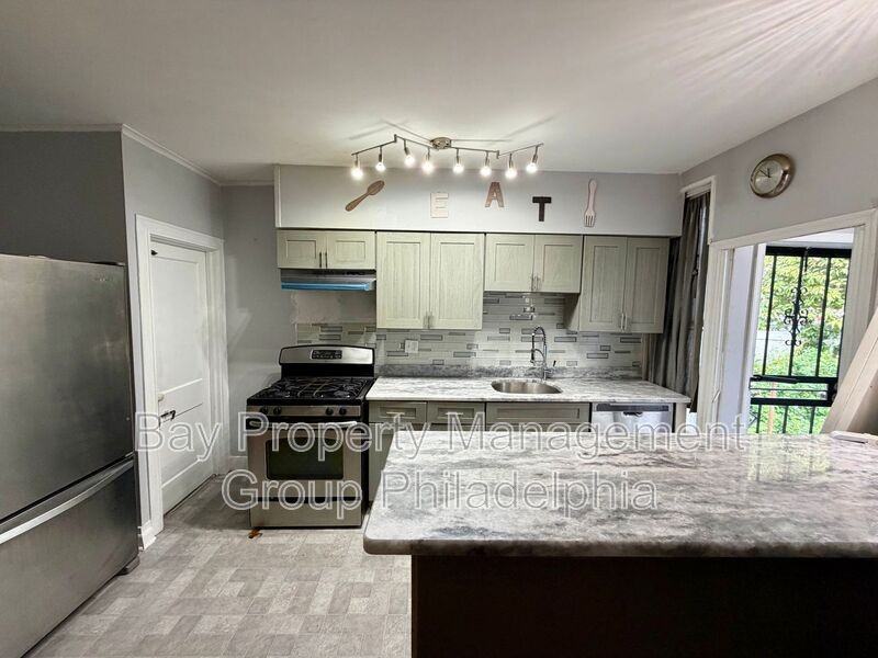 7207 Sommers Rd - Photo 6 of 21
