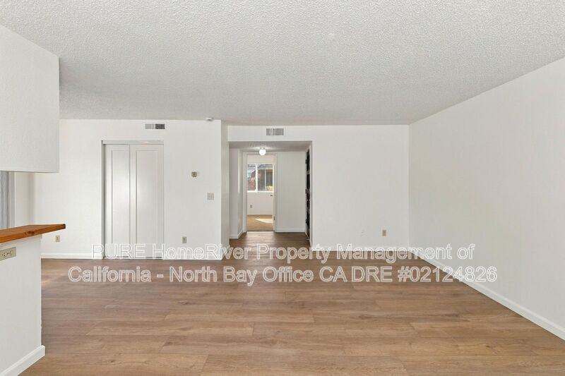 1320 Slater St - Photo 5 of 28