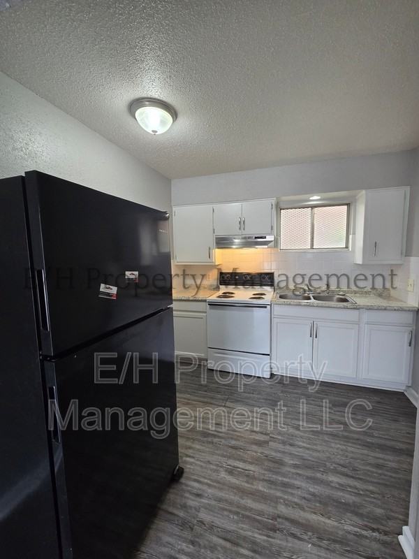 1924 S Broadway Ave #26 - Photo 4 of 7