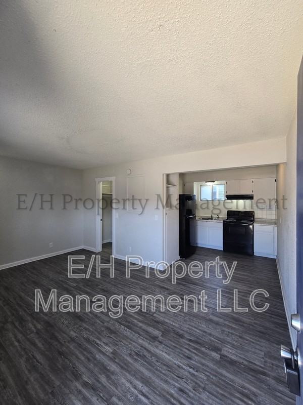 1916 S Broadway Ave #36