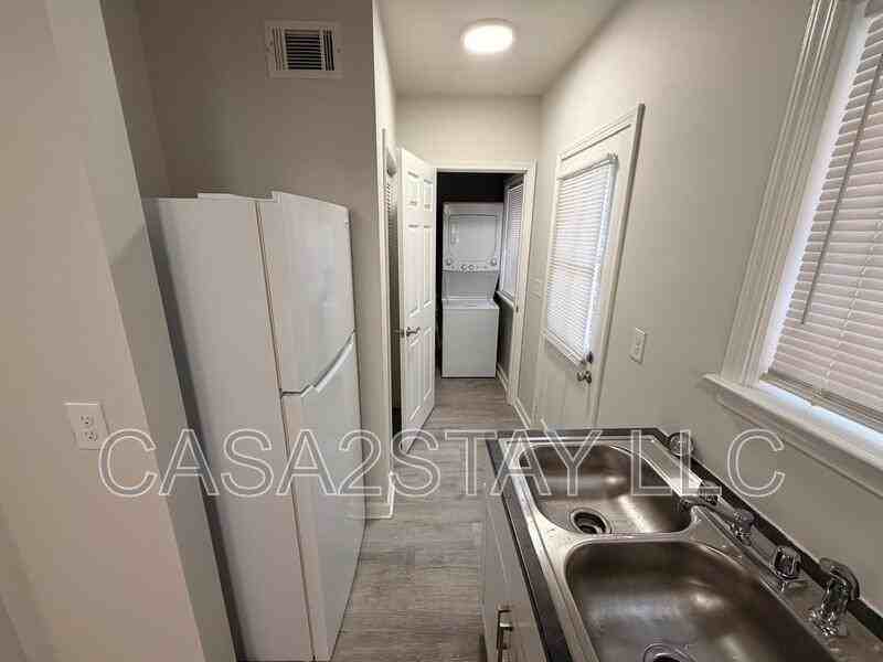 1255 S Brook St #38 - Photo 6 of 10