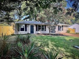 featured image of 102 Channel Ln