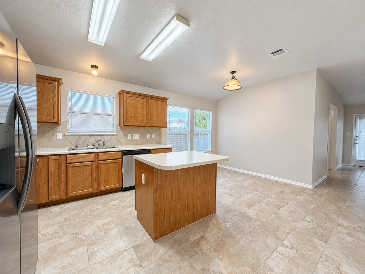 4805 Donegal Bay Ct - Photo 5 of 22