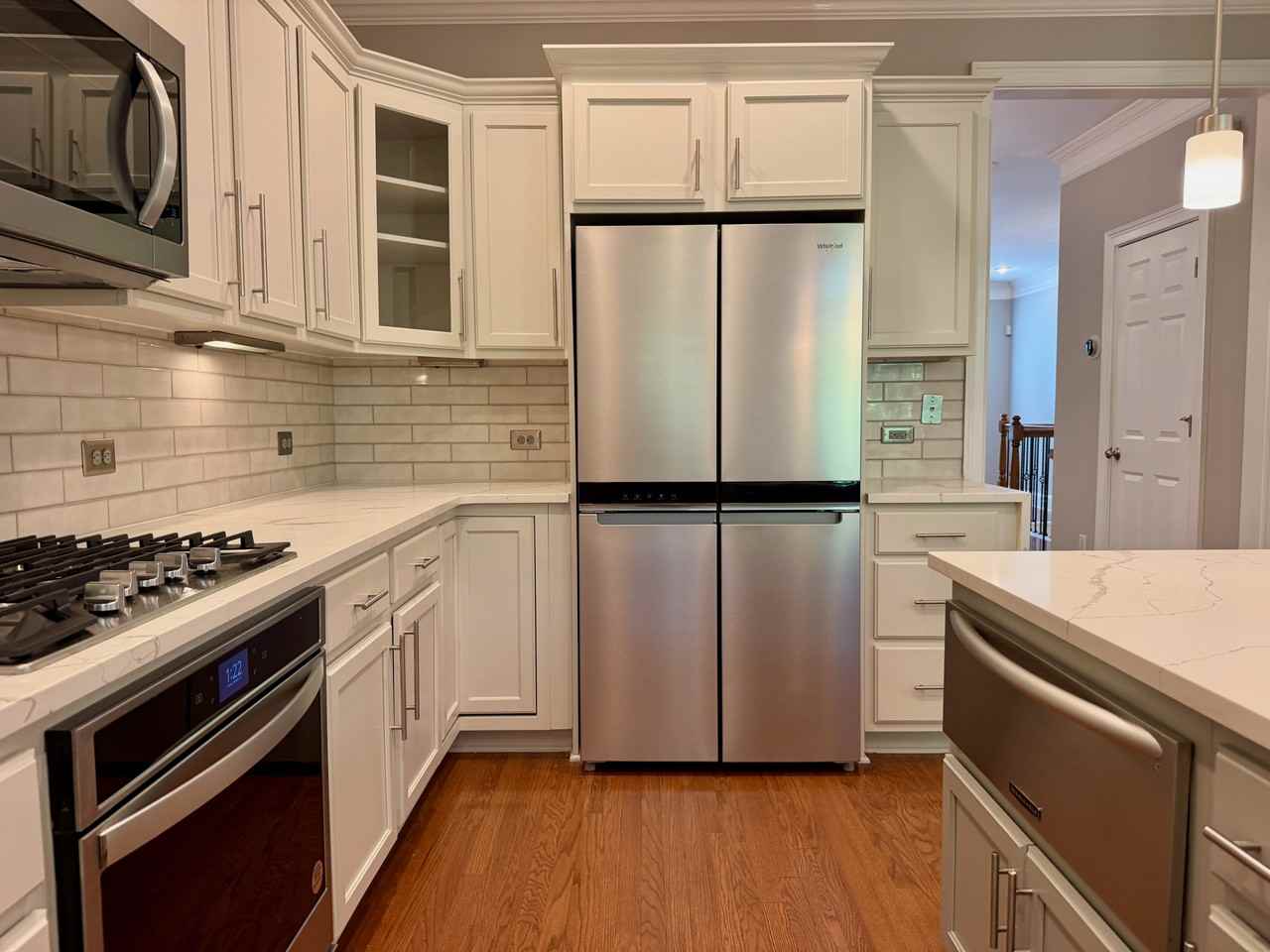 3321 Regent Pl Sw - Photo 5 of 46