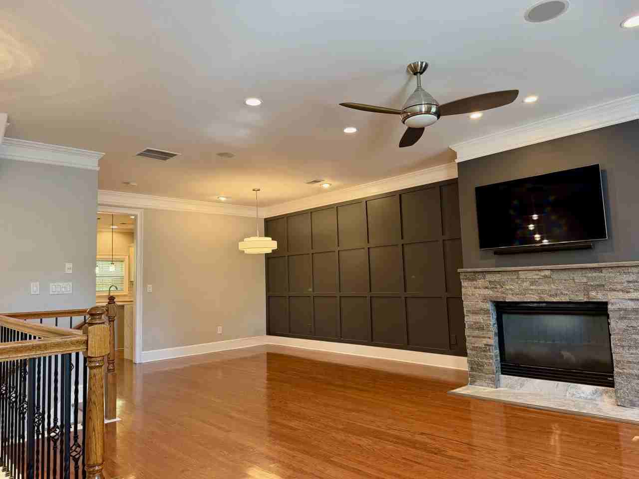 3321 Regent Pl Sw - Photo 7 of 46