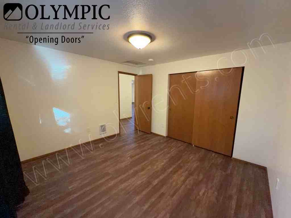3217 Mayfair Dr Sw - Photo 6 of 23
