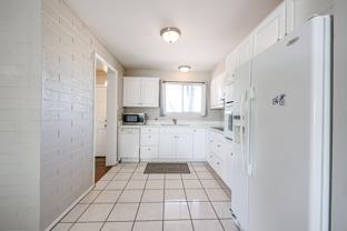 12402 N Pebble Beach Dr - Photo 1 of 1